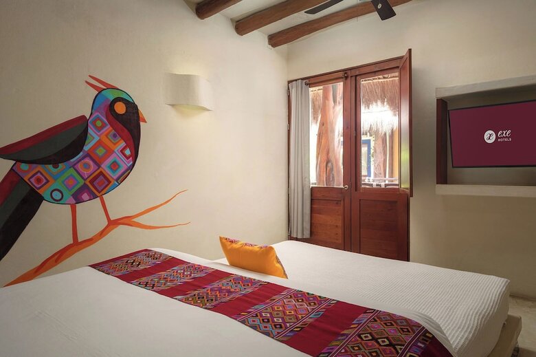Hotel Exe El Pueblito