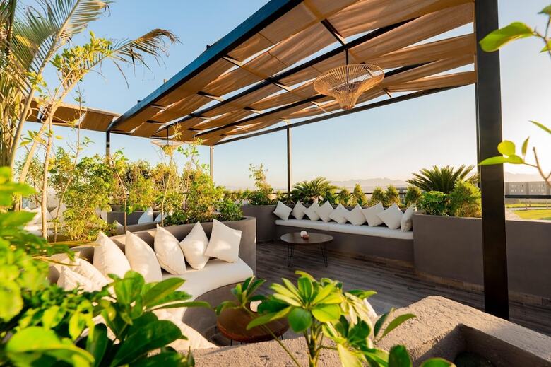 Hotel Sentido Naga Bay