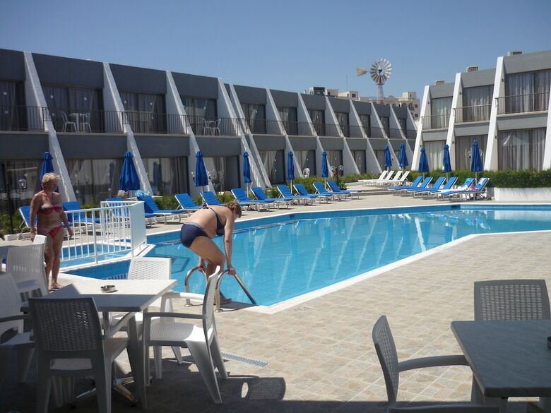 Aparthotel Penelope Beach Hotel Apts