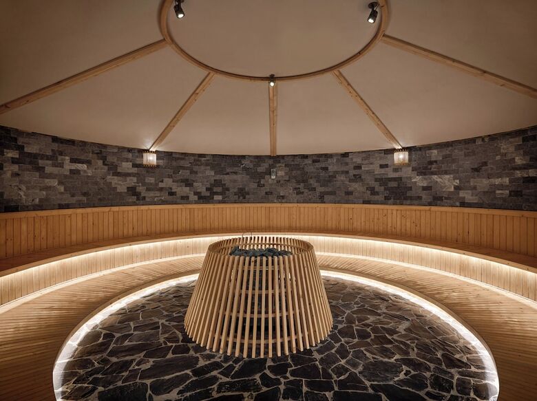 Hotel Kobi Onsen Resort Hue, Affiliated By Meli�