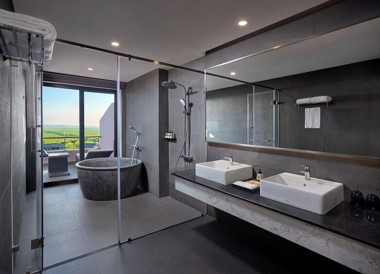 Hotel Kobi Onsen Resort Hue, Affiliated By Meli�