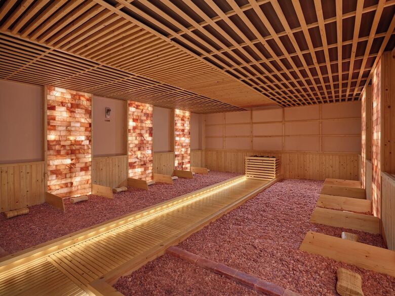 Hotel Kobi Onsen Resort Hue, Affiliated By Meli�