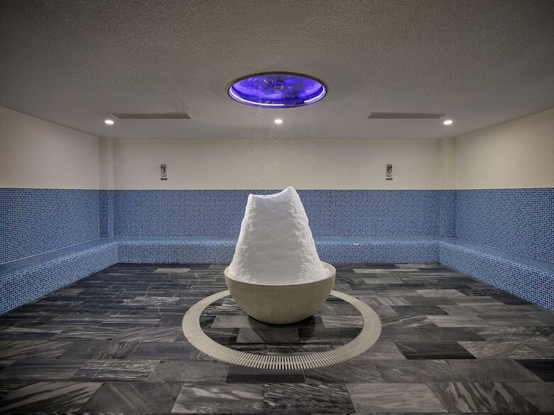 Hotel Kobi Onsen Resort Hue, Affiliated By Meli�