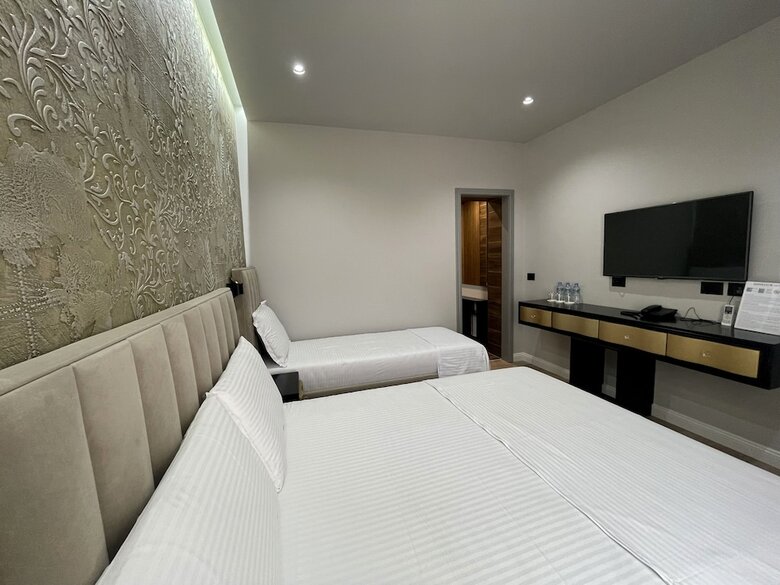 Imperator Hotel