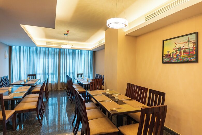 Aparthotel Nile Suites Plaza Apartments