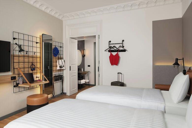 Hotel Moxy Istanbul Taksim