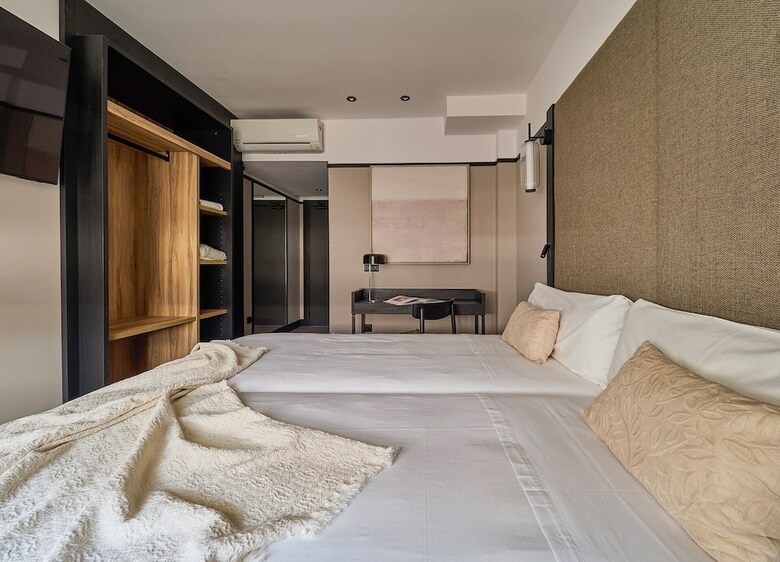 Hotel B48 Oviedo �pera