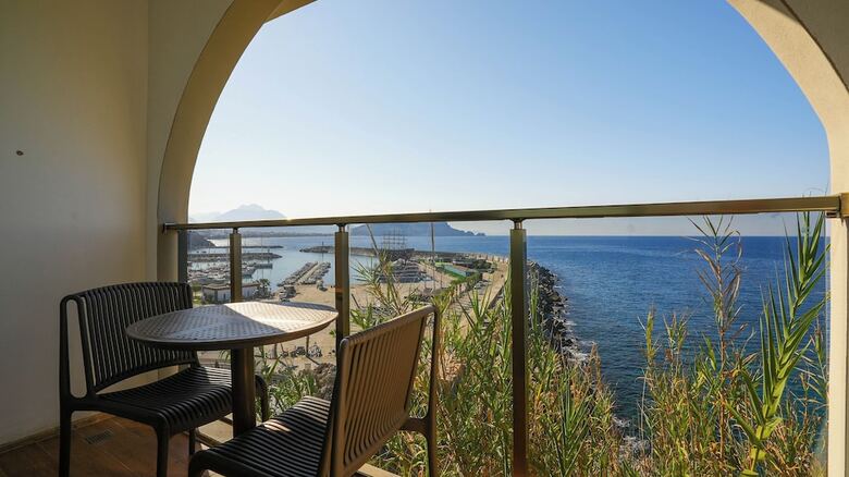 Bed & Breakfast Ada Port Hotel - Adults Only