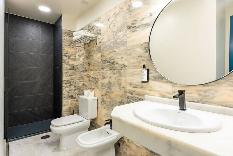 Hotel Smartr Sevilla Las Due�as