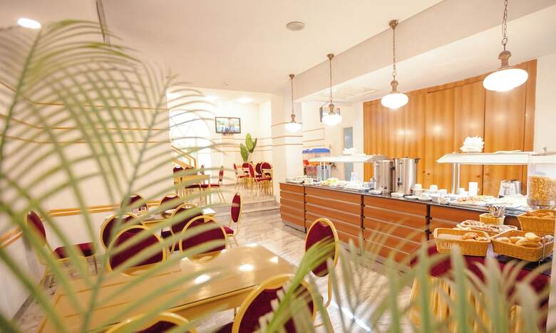 Hotel Le National