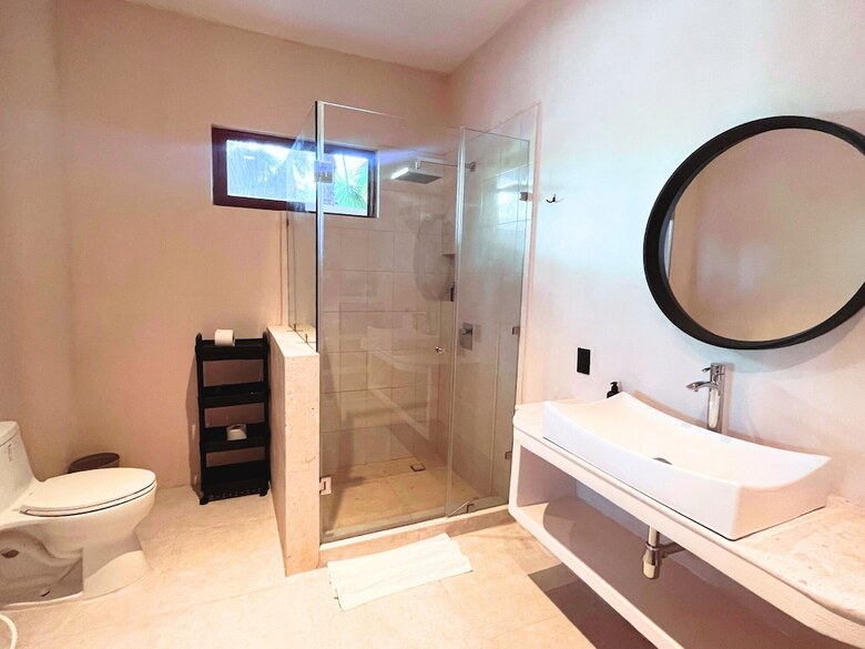 Beachfront Hotel Boutique Dk