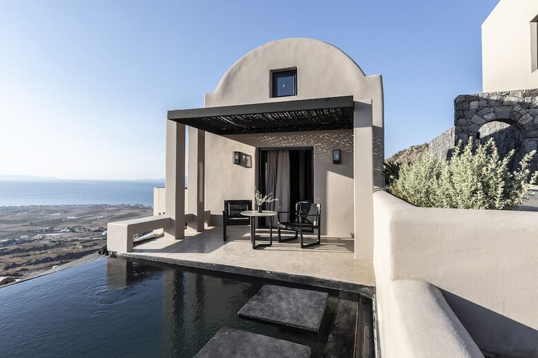 Hotel Nimbus Santorini