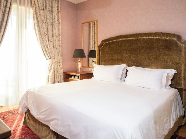 Ebel Boutique Hotel