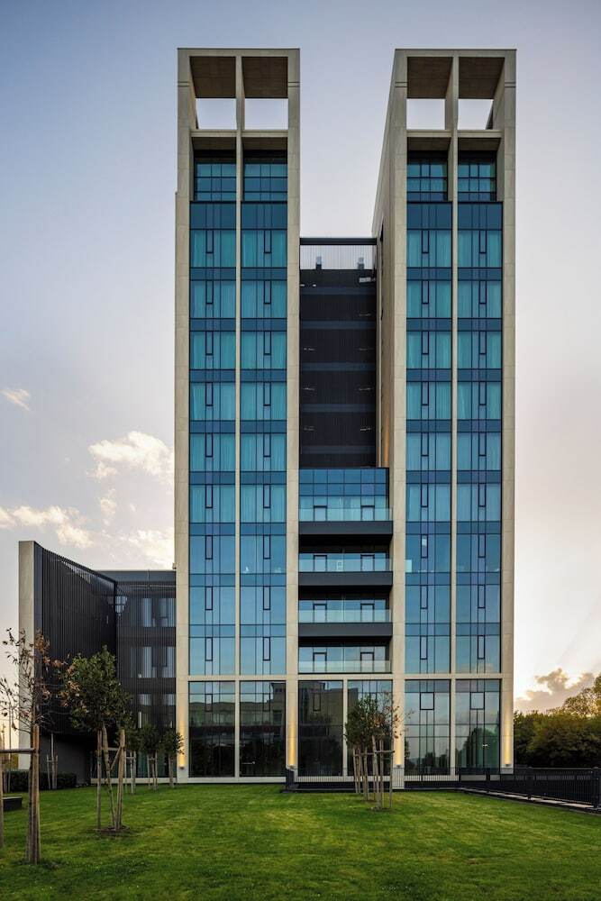 B1 City Hotel