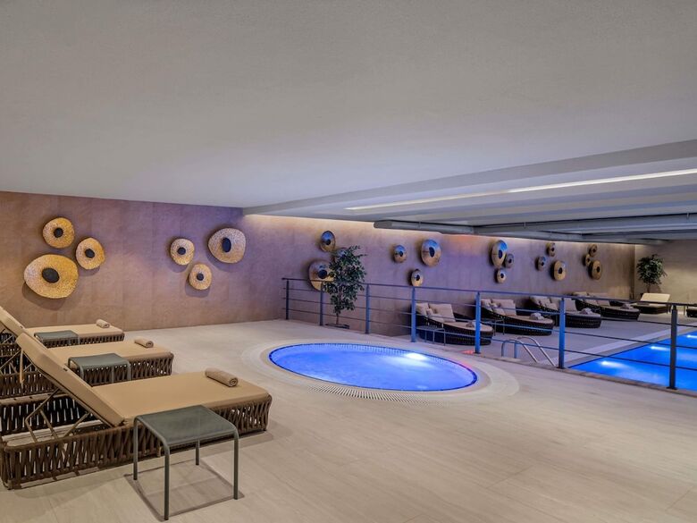 Hotel M�venpick Living Istanbul Saklivadi