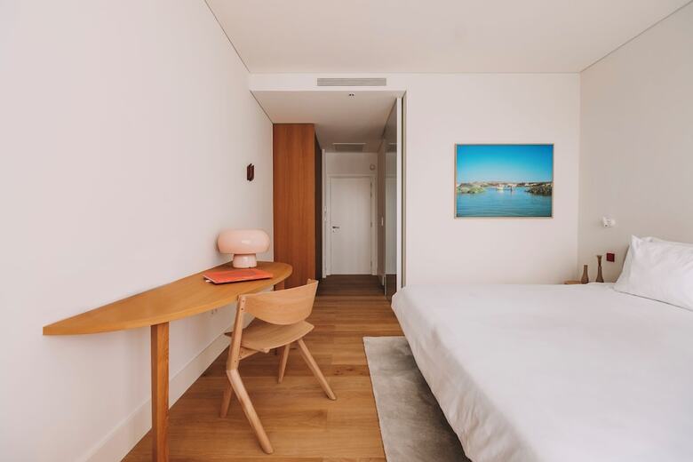 Hotel Lenscape Coterie