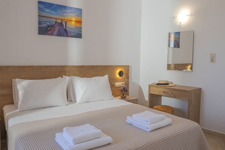 Hotel Amara Seaside By Estia