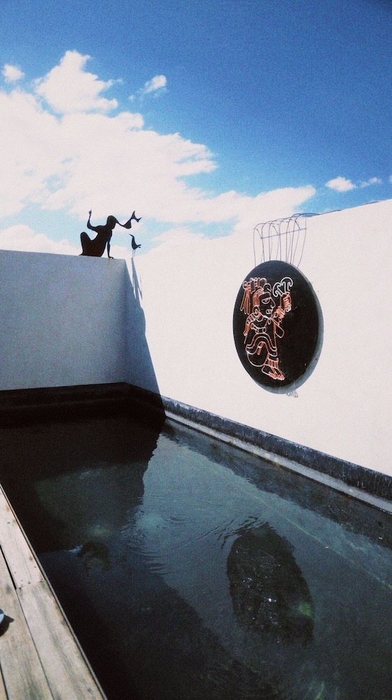 Hotel Sin Nombre