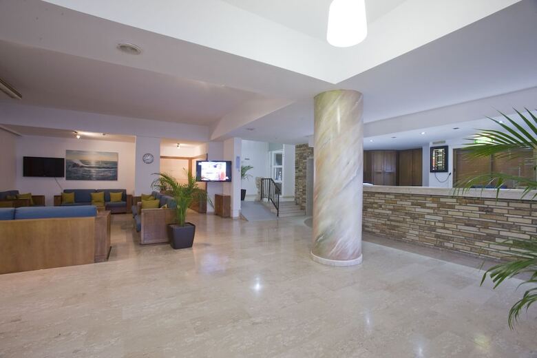 Aparthotel Vrissaki Hotel Apartments