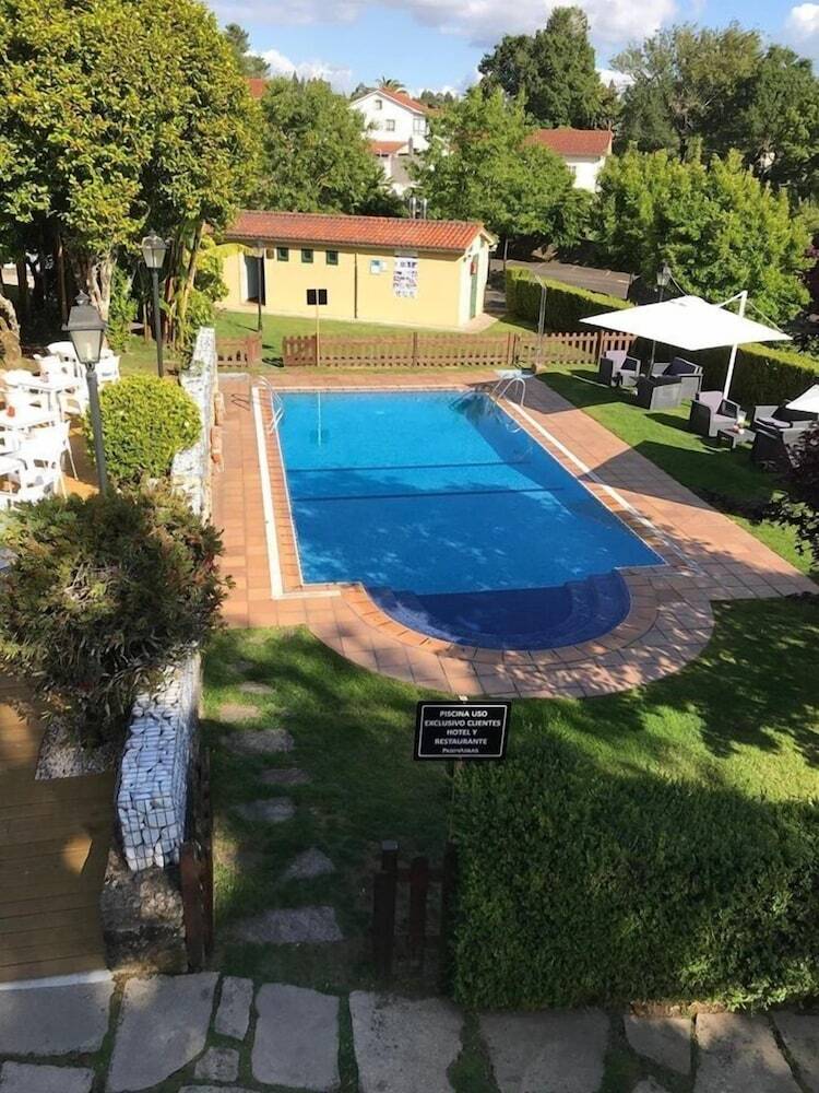 Hotel Pazo De Adr�n