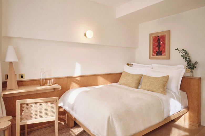 Hotel H�tel Elys�e Montmartre