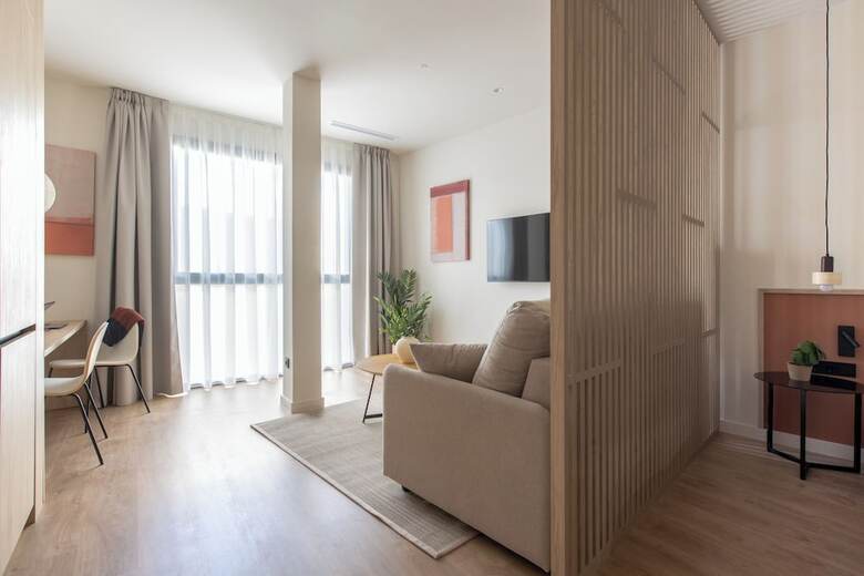 Hotel L�bere Seville Plaza Nueva