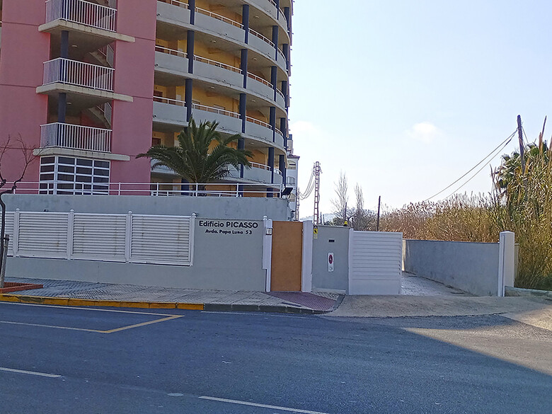 Apartamentos Picasso Pe�iscola 3000