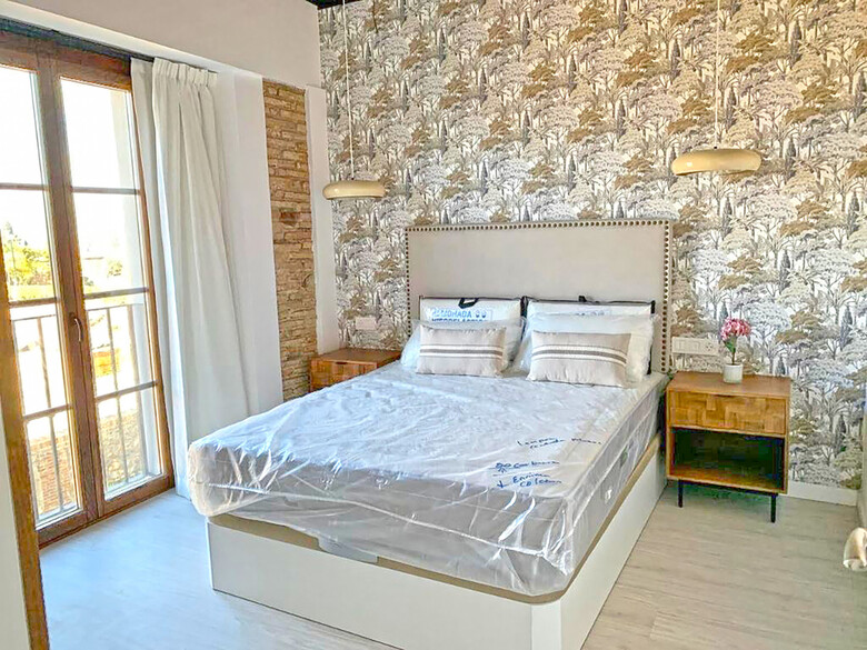 Apartamentos Palacete Nazar� Granada 3000
