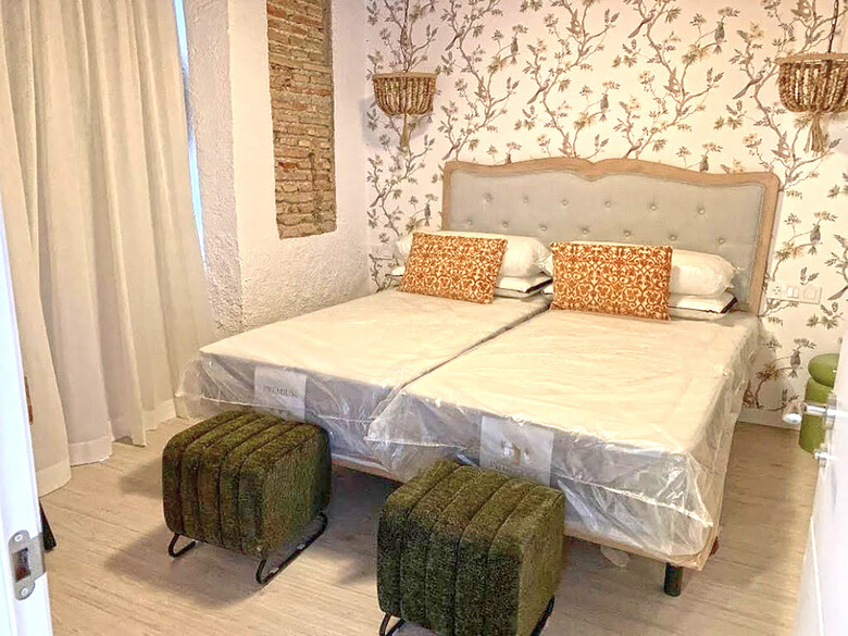 Apartamentos Palacete Nazar� Granada 3000
