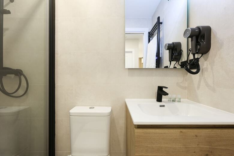 Aparthotel Habitaciones San Bernardo 20