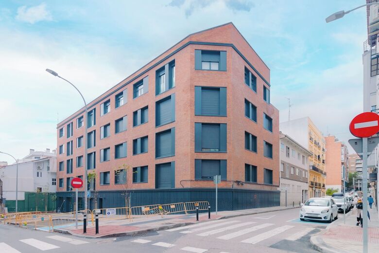 Hotel Home Art Apartments Bernab�u