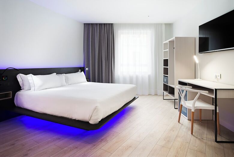 Hotel B&B Madrid Centro Puerta Del Sol