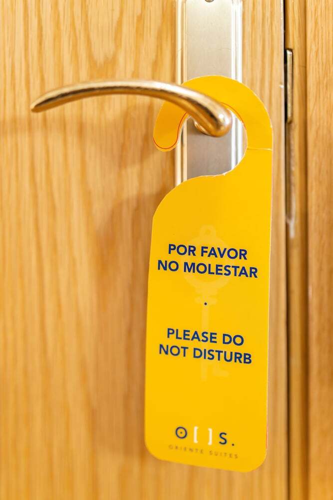 Aparthotel Oriente Suites