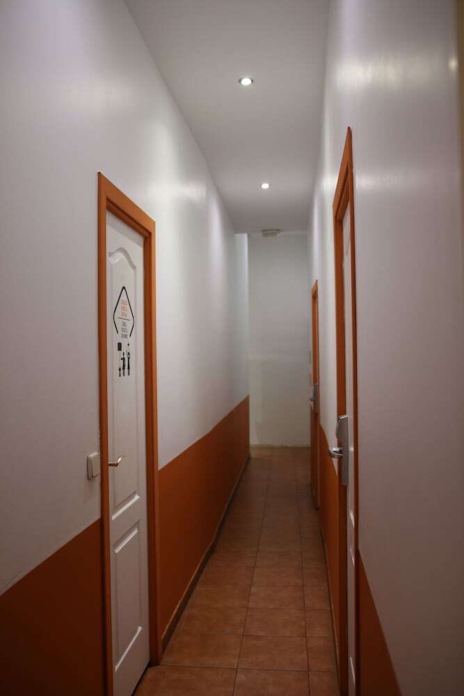 Hostal Way Hostel Madrid