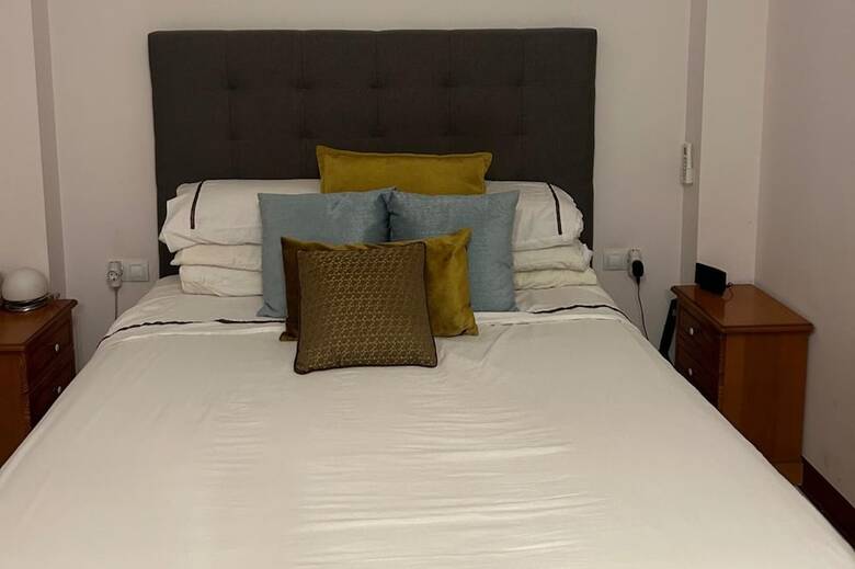 Residencia House -sleeps6, Pet Friendly, Garden, Fireplace