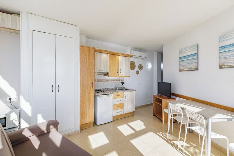 Aparthotel Apartamentos Doramar