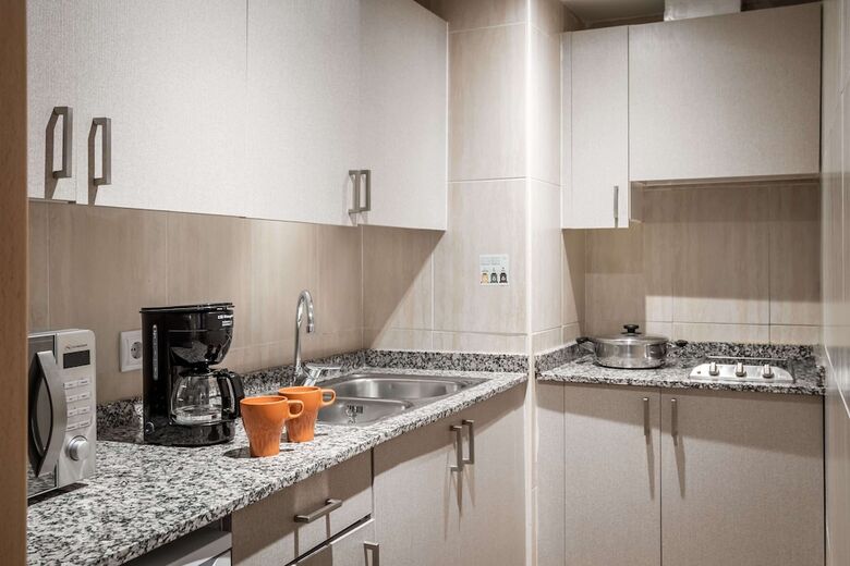 Hotel Vistasol Apartments