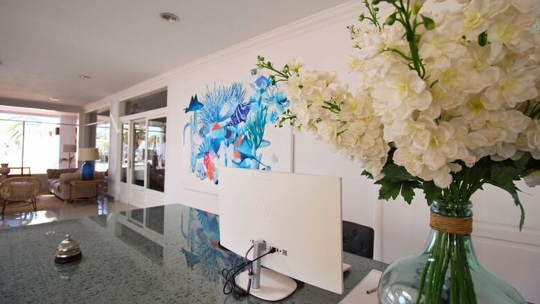 Hotel Neptuno Suites - Only Adults