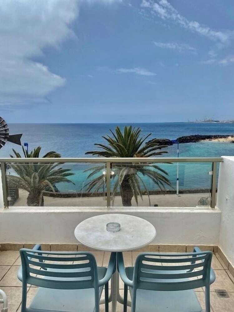 Hotel Neptuno Suites - Only Adults