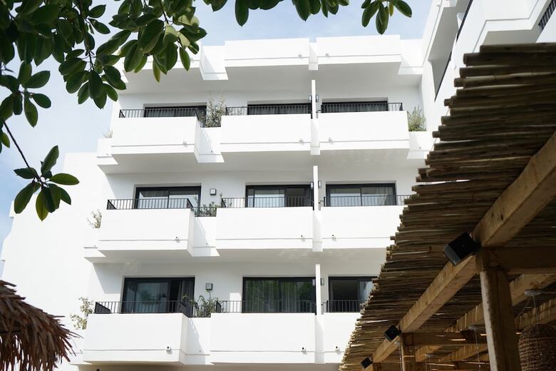 Aparthotel Casita Blanca - Adults Only