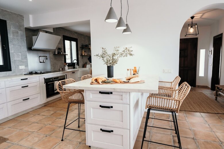 Bed & Breakfast Hearts & Home