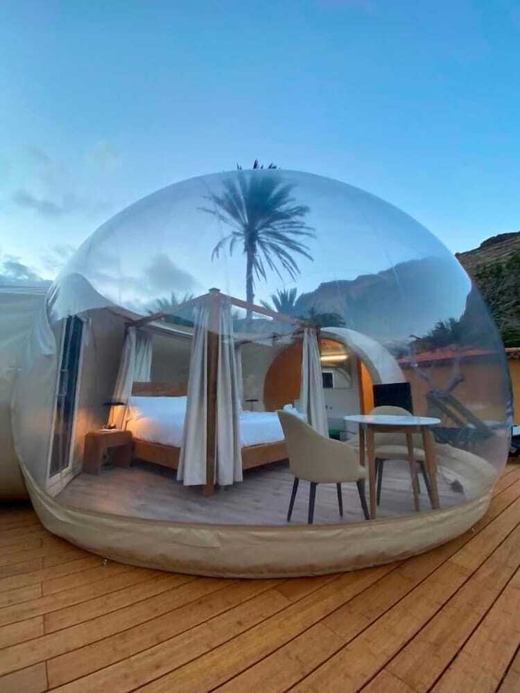 Hotel Bah�a De �valos