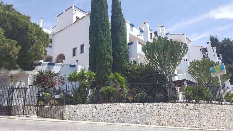 Hotel Pueblo Evita Hill
