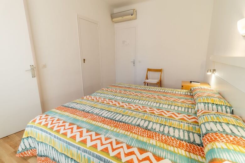 Hostal Fonda Can Dalf� By Vivere Stays
