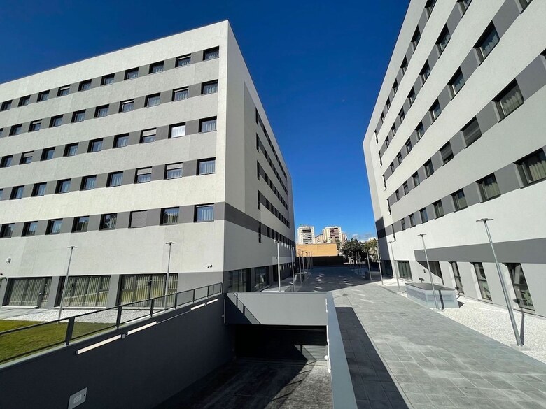 Hostal Livensa Living Studios Malaga Feria