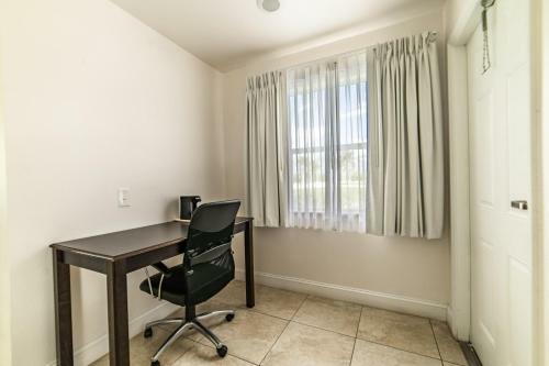 Everglades City Motel