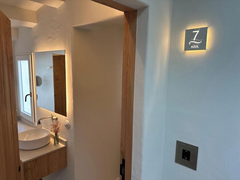 Set Blaus Boutique Hotel