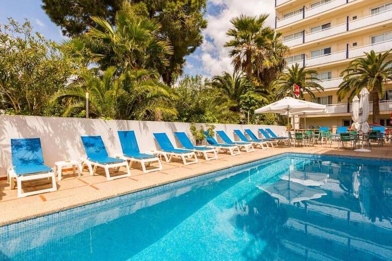 Aparthotel Bella Maria Apartments & Pool Club