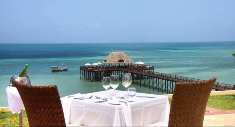 Hotel Sea Cliff Resort And Spa Zanzibar