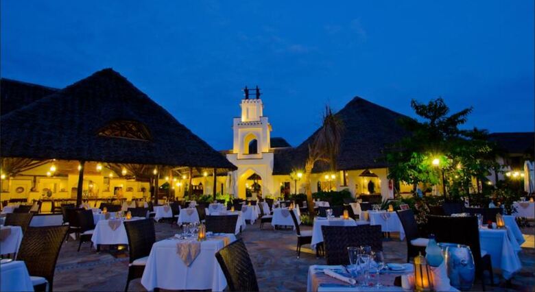 Hotel Sea Cliff Resort And Spa Zanzibar